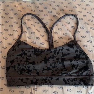 Lululemon Flow Y Bra